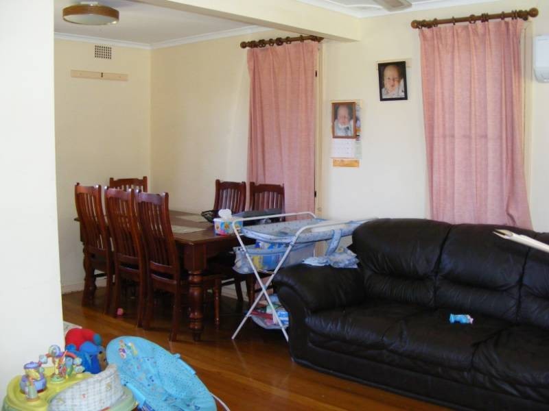 11 Green Street, Tamworth NSW 2340