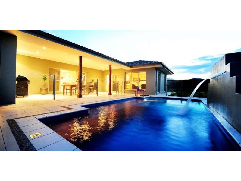 24 The Patio, Tamworth NSW 2340