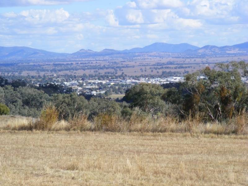 34 Flagstaff Road, Tamworth NSW 2340