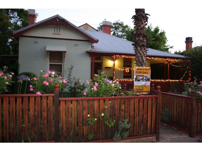 ‘Glendale’ 115 Brisbane Street, Tamworth NSW 2340