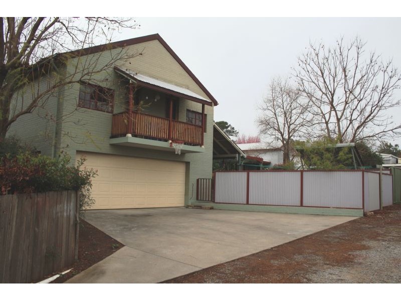 ‘Glendale’ 115 Brisbane Street, Tamworth NSW 2340