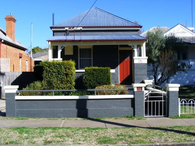 49 Church Street, Tamworth NSW 2340