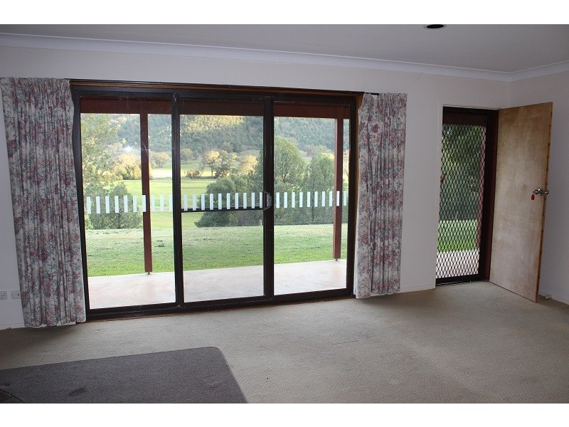 1137 Upper Moore Creek Road, Tamworth NSW 2340