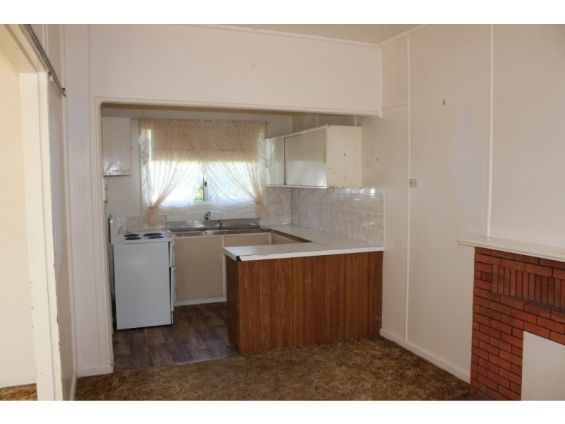 20 Hall Street, Tamworth NSW 2340