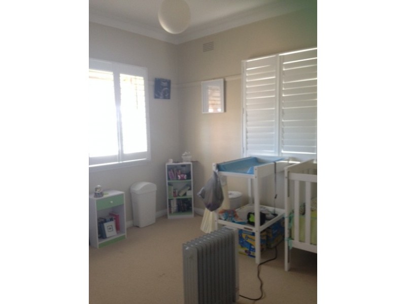 10 Douglas Avenue, Tamworth NSW 2340