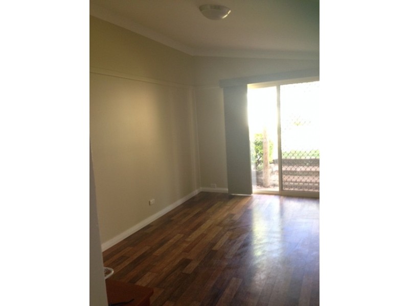 10 Douglas Avenue, Tamworth NSW 2340