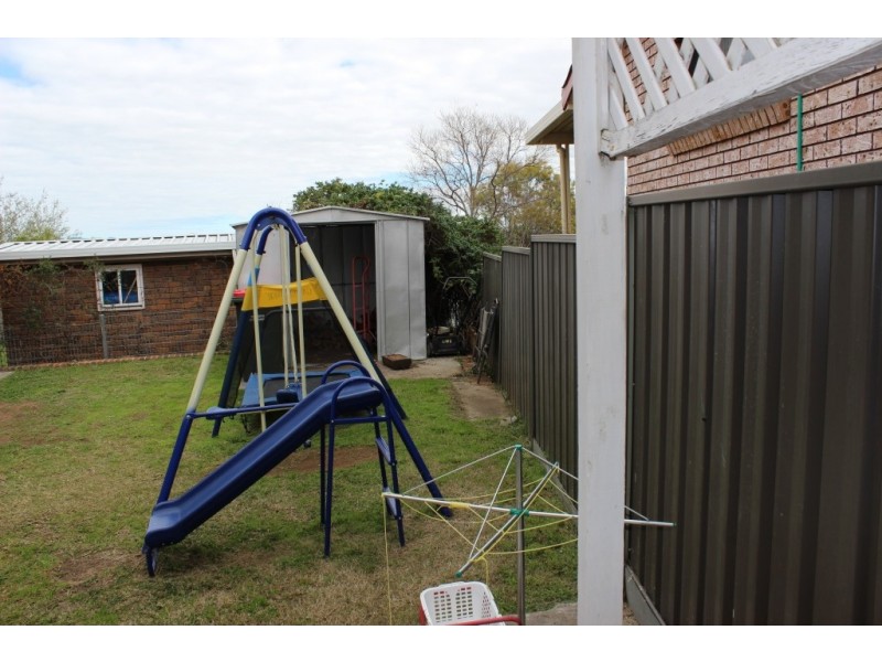 2 Banksia Street, Tamworth NSW 2340