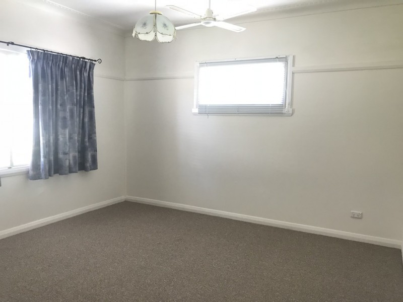 145 JOHNSTON, Tamworth NSW 2340