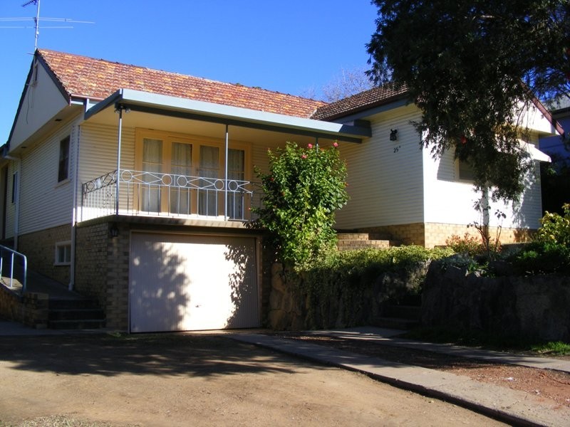 25A Rawson Avenue, Tamworth NSW 2340