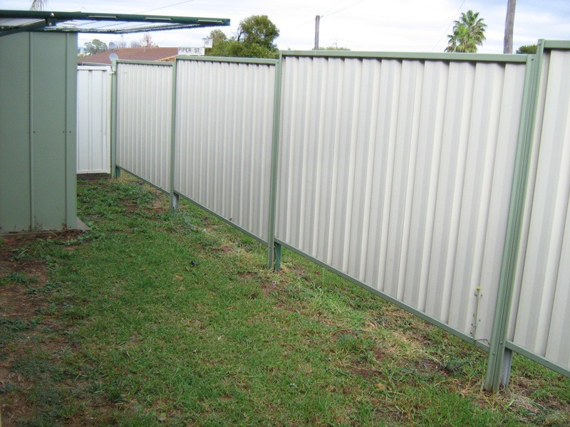 26 Piper Street, Tamworth NSW 2340