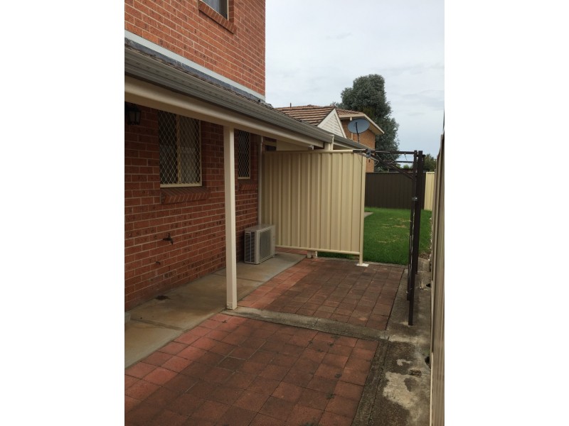 2/16 GORMAN STREET, Tamworth NSW 2340
