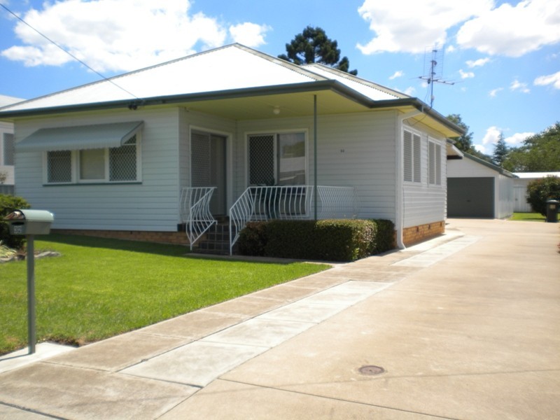 32 Hillvue Road, Tamworth NSW 2340