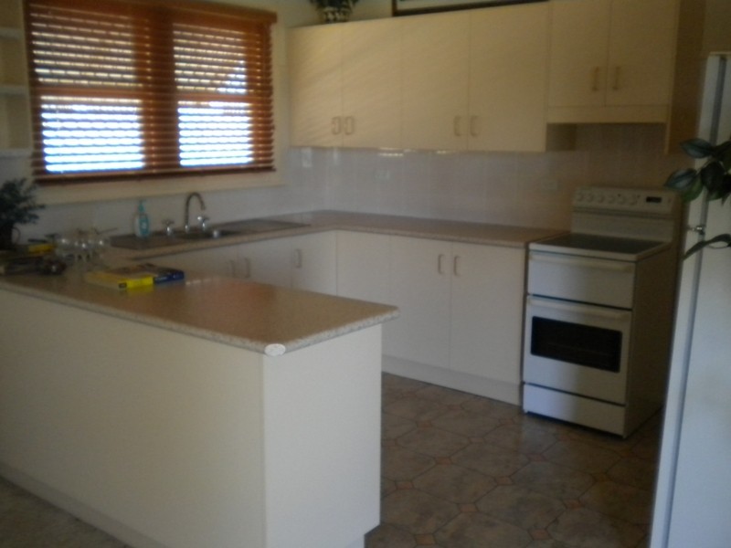 32 Hillvue Road, Tamworth NSW 2340