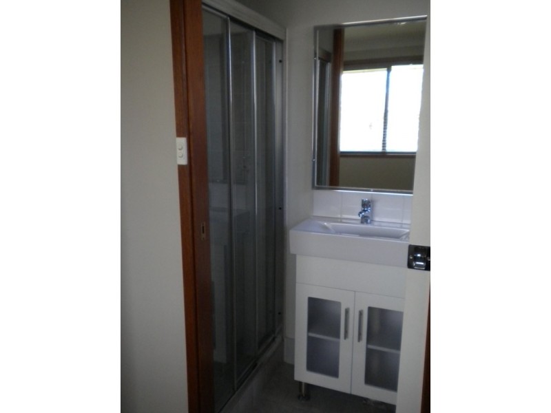 24 Eucalypt Ave, Tamworth NSW 2340