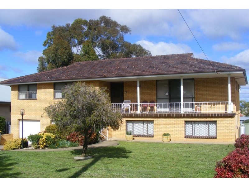 21 Napier Street, Tamworth NSW 2340