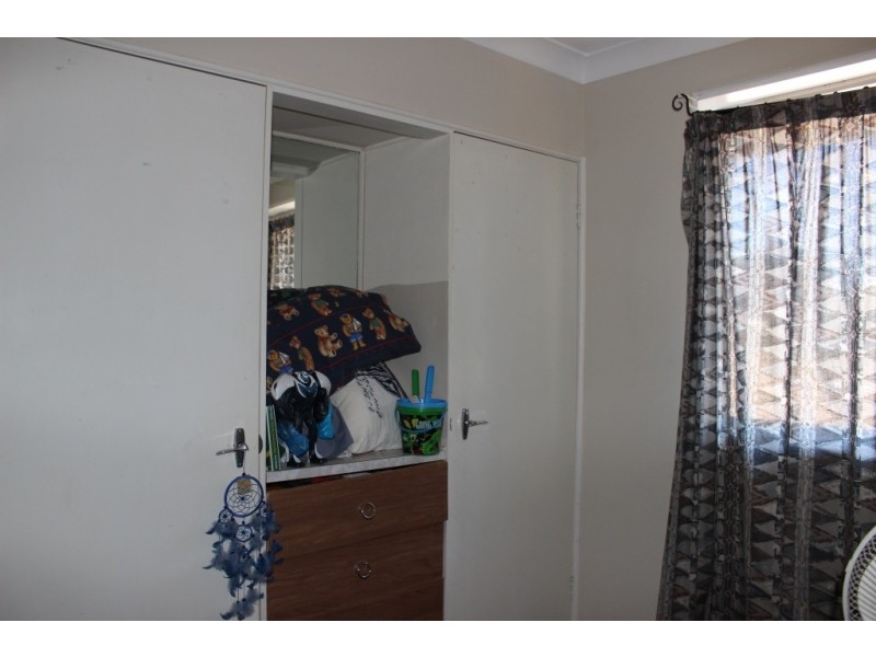 8 Robina Street, Tamworth NSW 2340