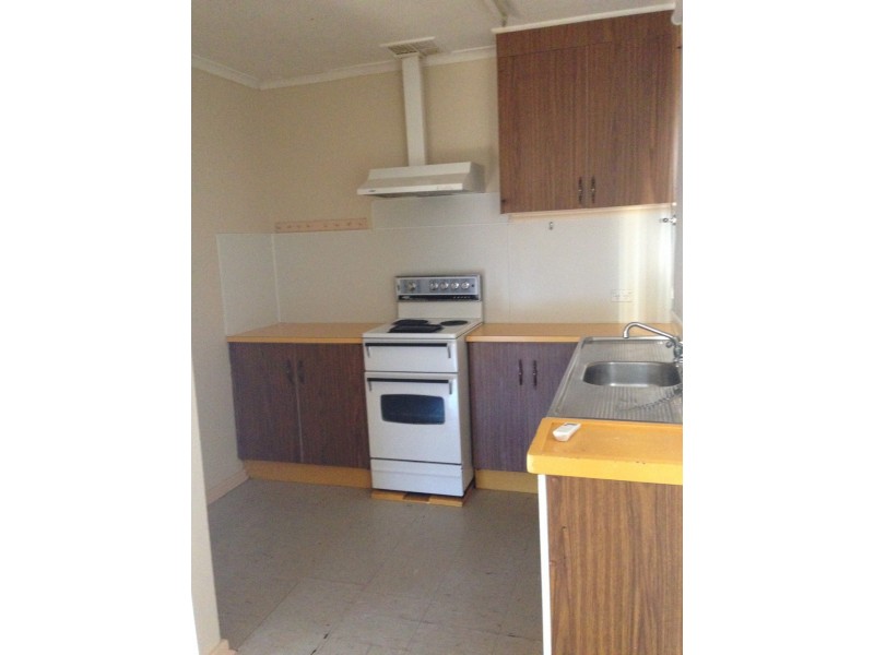 11 Green Street, Tamworth NSW 2340