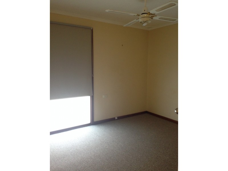 11 Green Street, Tamworth NSW 2340