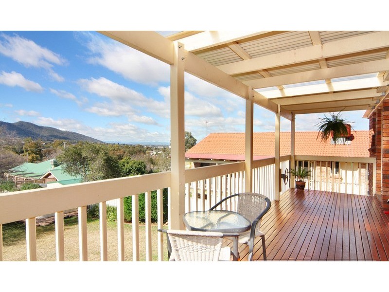 3 Oliver Street, Tamworth NSW 2340