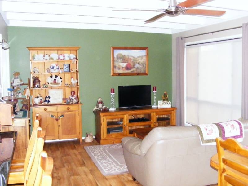 8 Amaroo Road, Tamworth NSW 2340