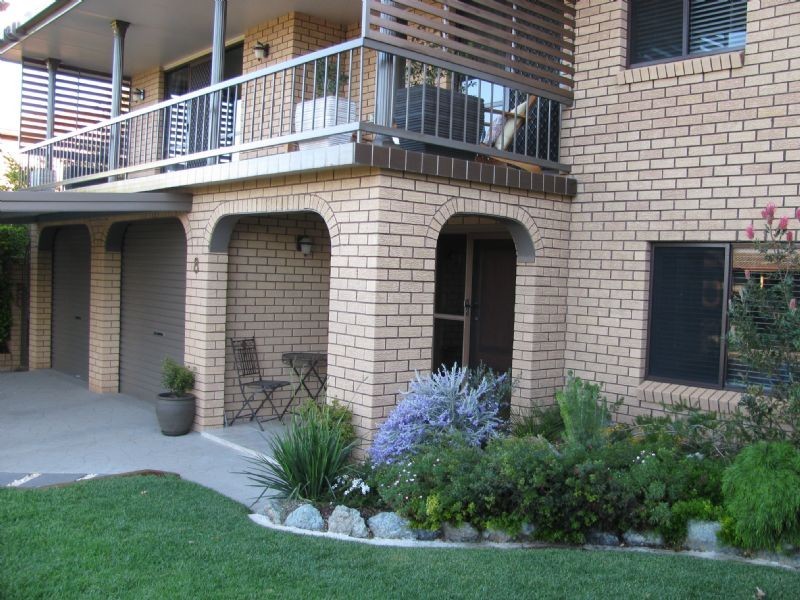 8 Amaroo Road, Tamworth NSW 2340