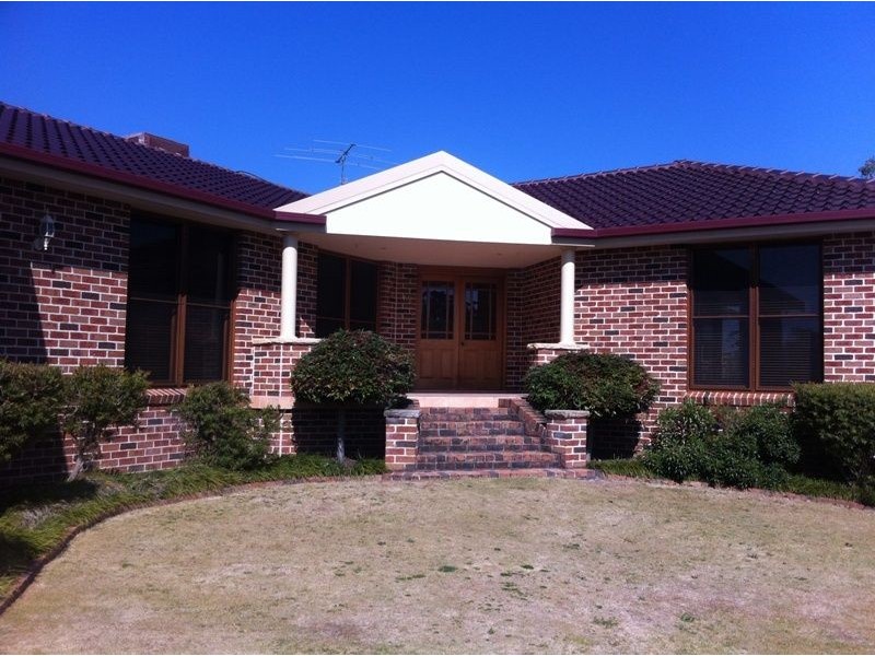 69 Greg Norman Drive, Tamworth NSW 2340