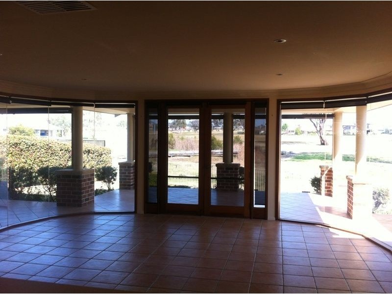 69 Greg Norman Drive, Tamworth NSW 2340