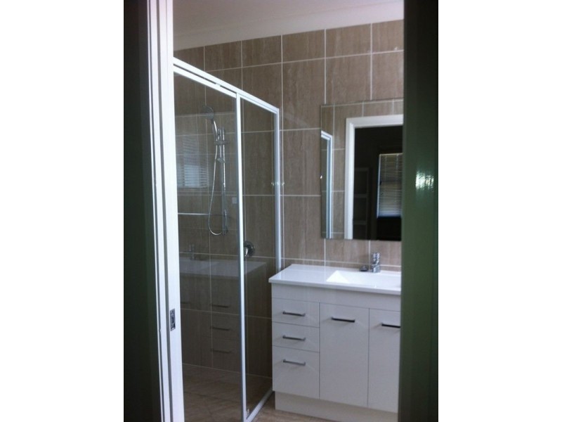 25 Kalinda Place, Tamworth NSW 2340