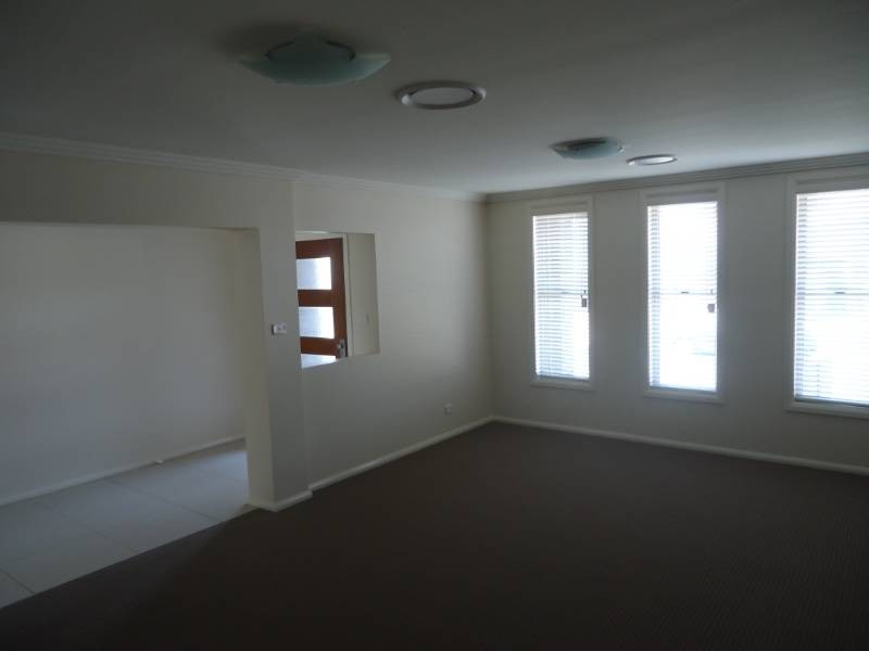 25 Kalinda Place, Tamworth NSW 2340