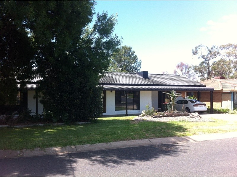 6 Harrier Parade, Tamworth NSW 2340