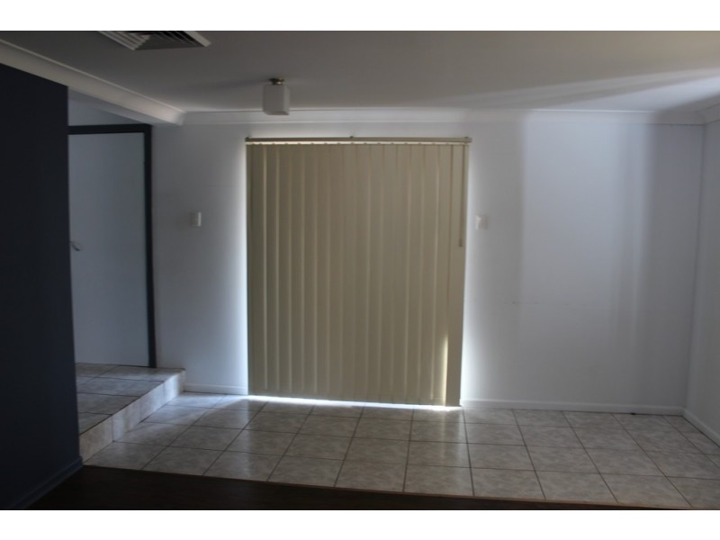 6 Harrier Parade, Tamworth NSW 2340