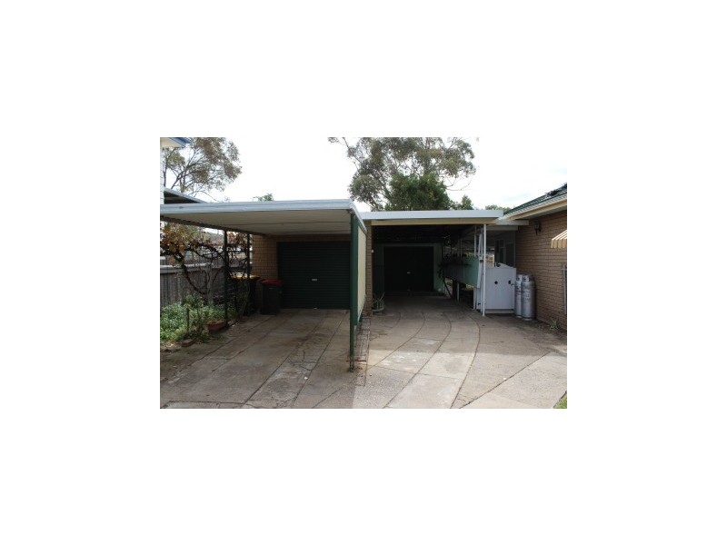16 Cambridge Street, Tamworth NSW 2340