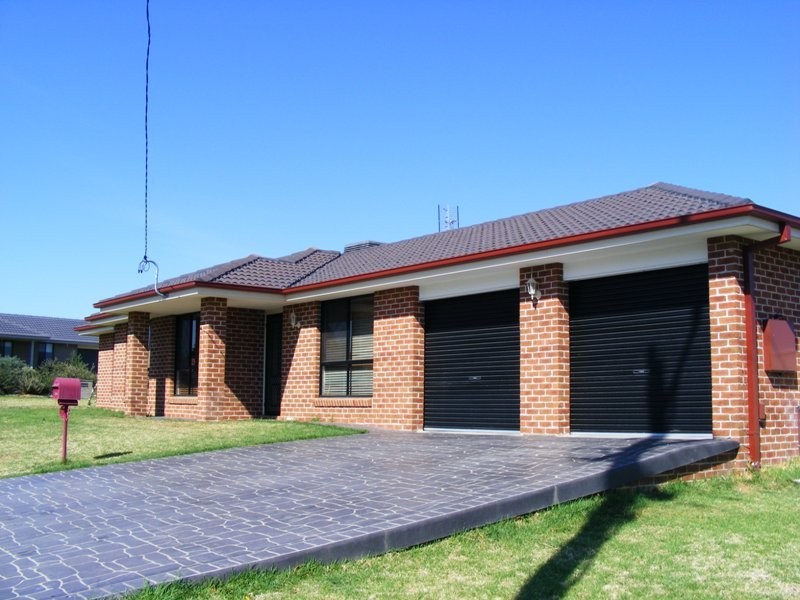 83 Evans Street, Tamworth NSW 2340