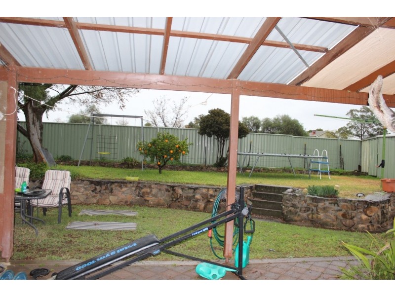 8 Gilbert Drive, Tamworth NSW 2340