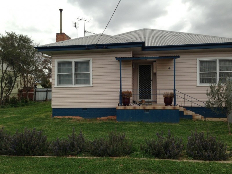 4 Wise Street, Tamworth NSW 2340