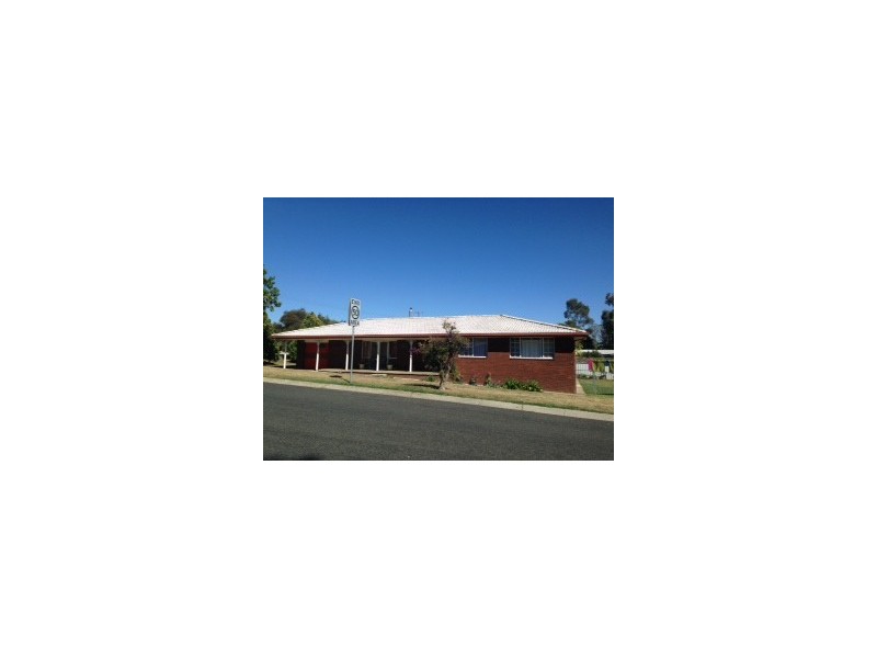 71 Calala Lane, Tamworth NSW 2340