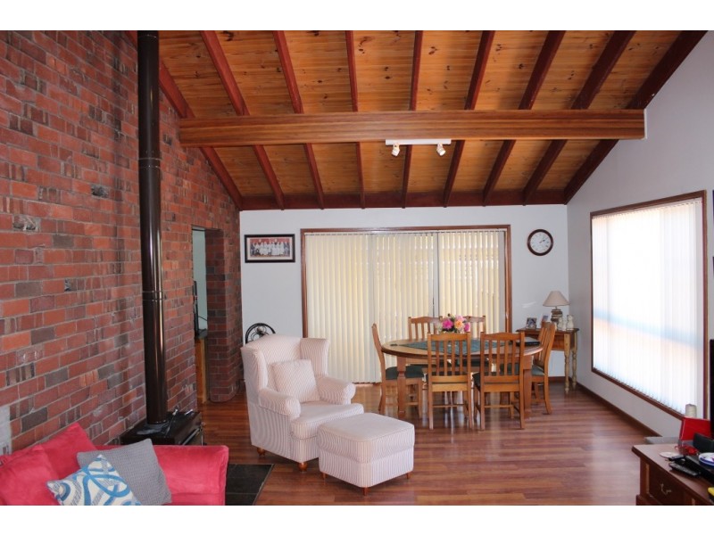 10 Baringa Place, Tamworth NSW 2340