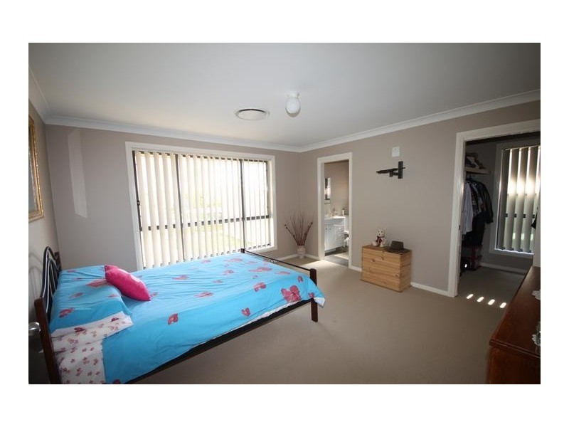 32 The Grange, Tamworth NSW 2340