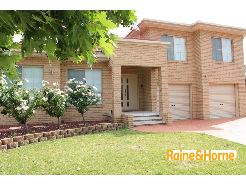 30 The Heights, Tamworth NSW 2340