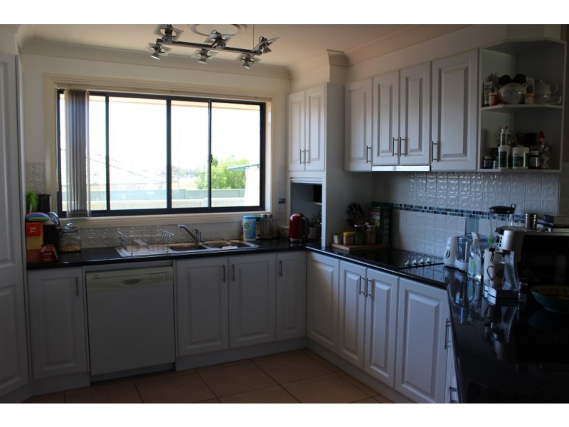 32 The Grange, Tamworth NSW 2340