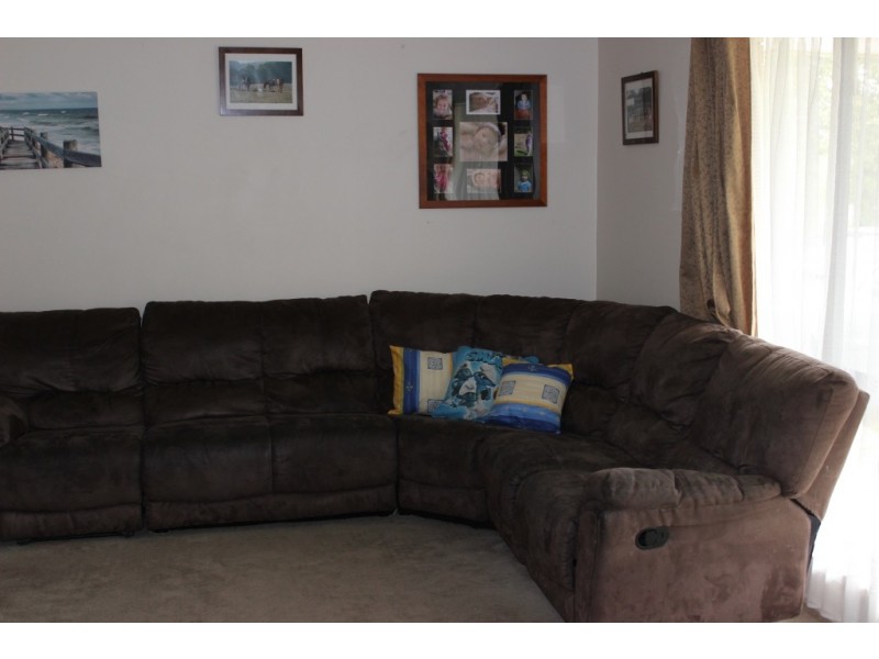 9 Pine street, Kootingal, Tamworth NSW 2340