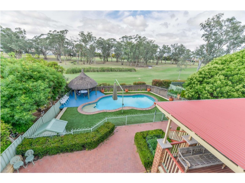 10 Matilda Place, Tamworth NSW 2340