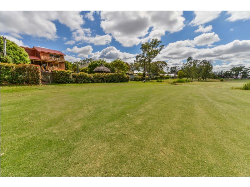 10 Matilda Place, Tamworth NSW 2340