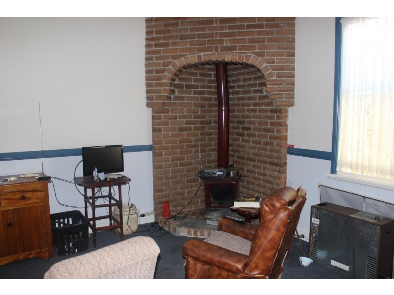 367-369 Armidale Road, Tamworth NSW 2340