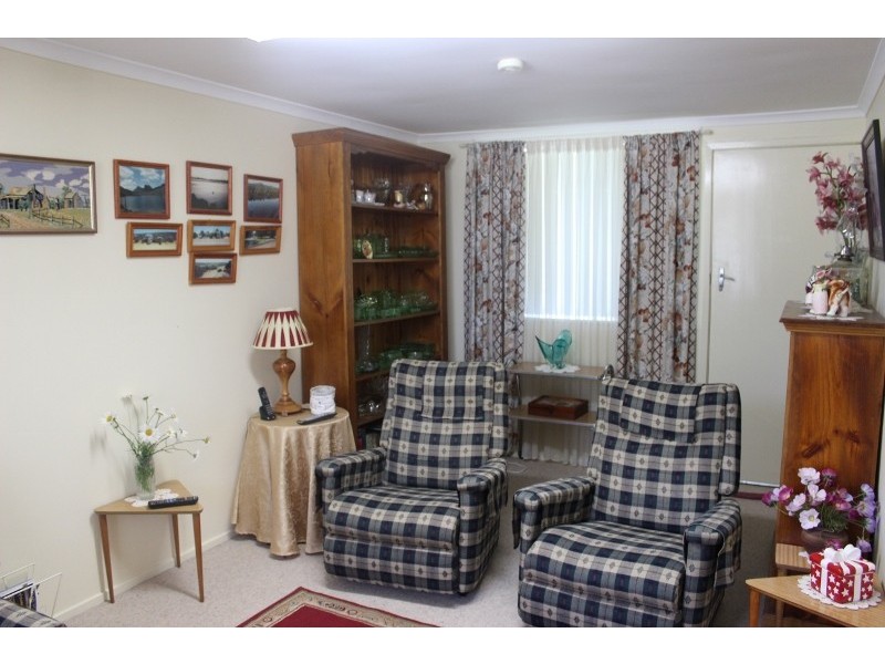 1 Woodstock Street, Tamworth NSW 2340