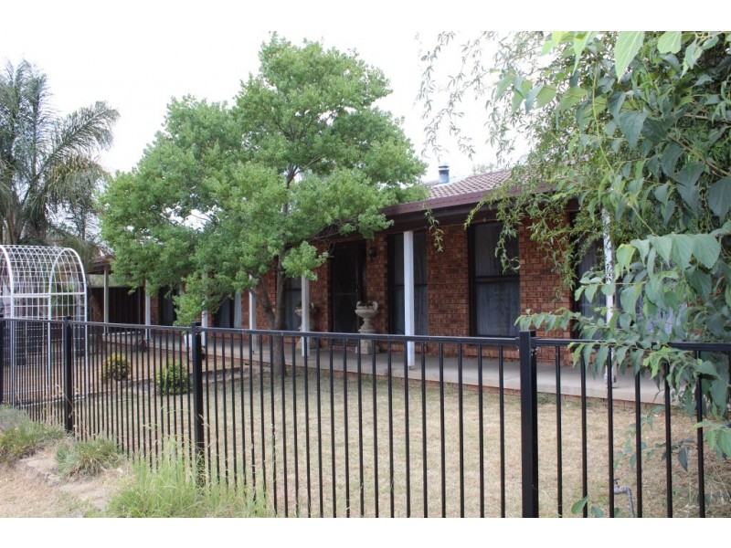 92 Calala Lane, Tamworth NSW 2340