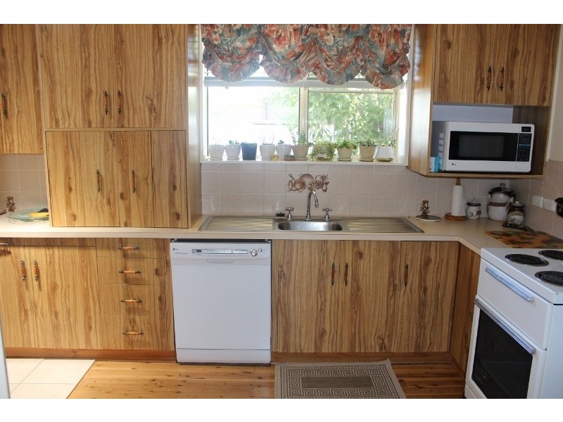 1 Woodstock Street, Tamworth NSW 2340