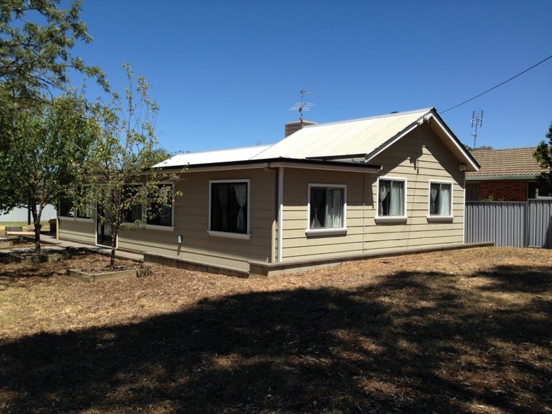 14 Evans Street, Tamworth NSW 2340