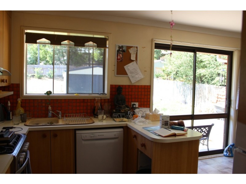 8 Bushland Avenue, Tamworth NSW 2340