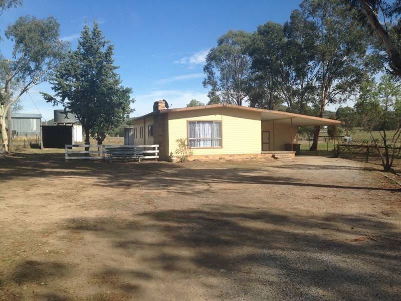 1229 New England Highway, Tamworth NSW 2340